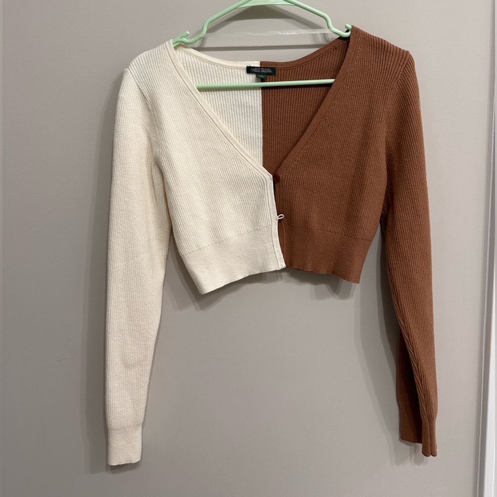 Wild Fable cropped sweater